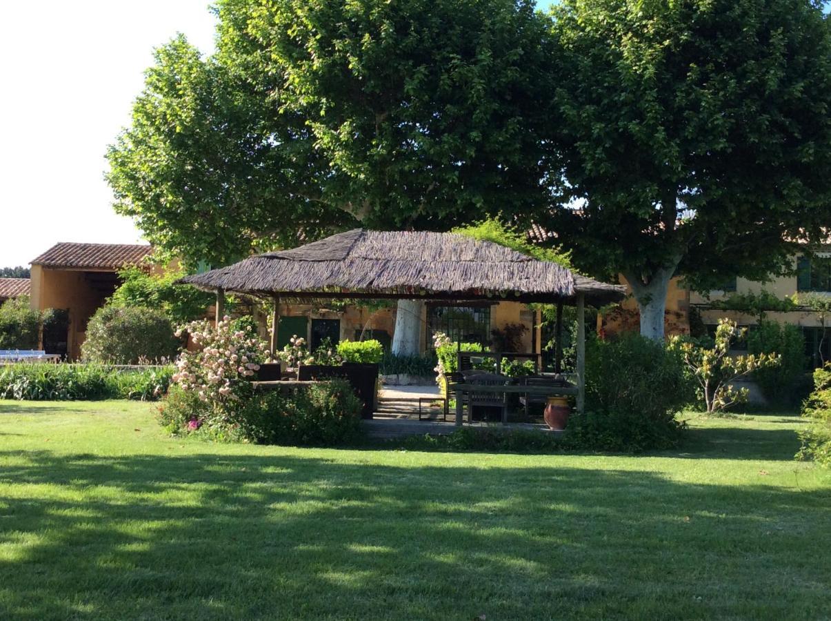La Bergerie De Castellan Bed & Breakfast Verquieres Eksteriør bilde